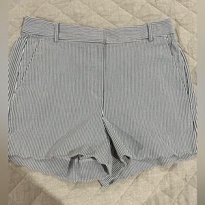 J Crew blue and white striped Searsucker high waisted shorts size 4